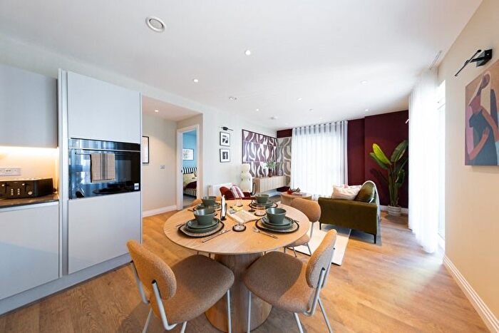 1 Bedroom Flat For Sale In Oval Village, SE11