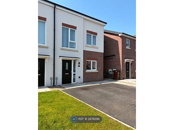 5 Bedroom Semi-Detached House To Rent In Fireside Grove, St Helens, WA9