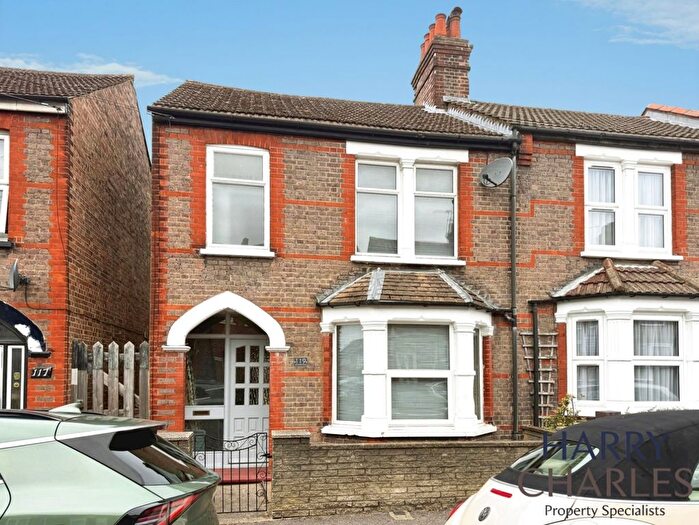 3 Bedroom End Of Terrace House To Rent In Sandringham Road, Watford, WD24