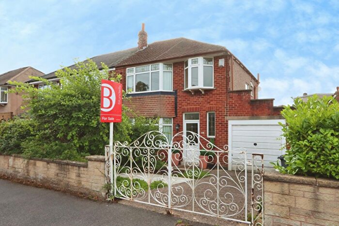 3 Bedroom Semi-Detached House For Sale In Norton Park View, Sheffield, S8