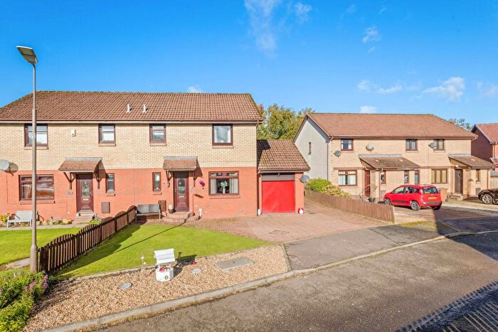 3 Bedroom Semi-Detached House For Sale In Ennis Park, Polbeth, EH55