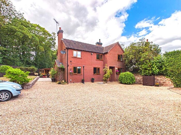 4 Bedroom Detached House For Sale In Bearcroft Lane, Hinstock, Market Drayton, Shropshire, TF9