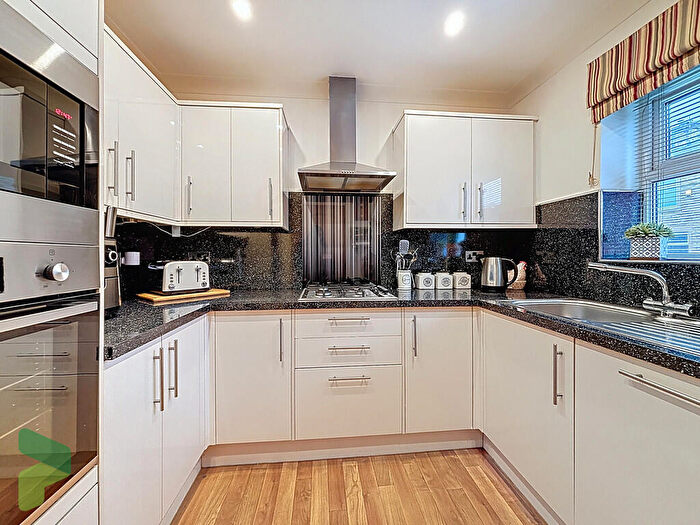 2 Bedroom Apartment For Sale In Clemens Court, Earnsdale Road, BB3