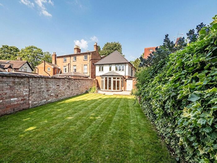 4 Bedroom Detached House For Sale In Rother Street, Stratford-Upon-Avon, CV37