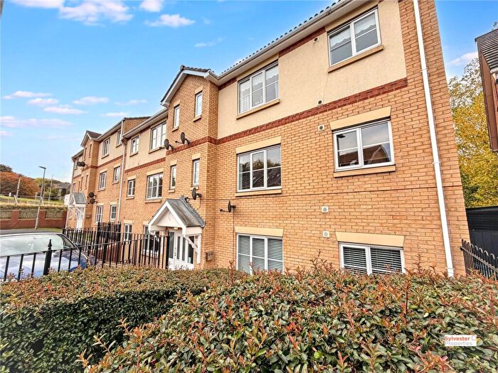 2 Bedroom Apartment For Sale In Rosebud Close, Swallwell, Newcastle Upon Tyne, NE16