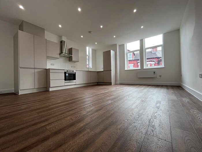 2 Bedroom Apartment To Rent In Barrfield Road, Salford, M6