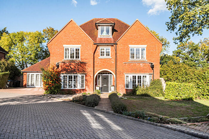 5 Bedroom House For Sale In Oldfield Drive, Haywards Heath, RH17