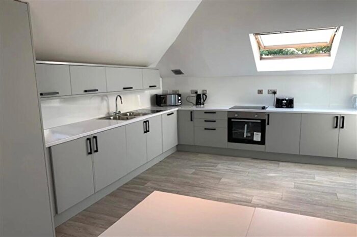 6 Bedroom Flat To Rent In Middle Street, Beeston, Nottingham, Nottinghamshire, NG9