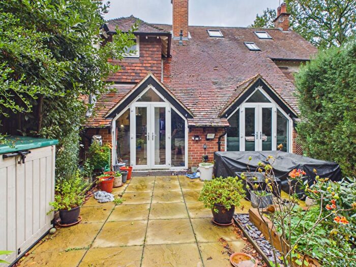 2 Bedroom Terraced House For Sale In Fighting Cocks Place, Tadley, RG26