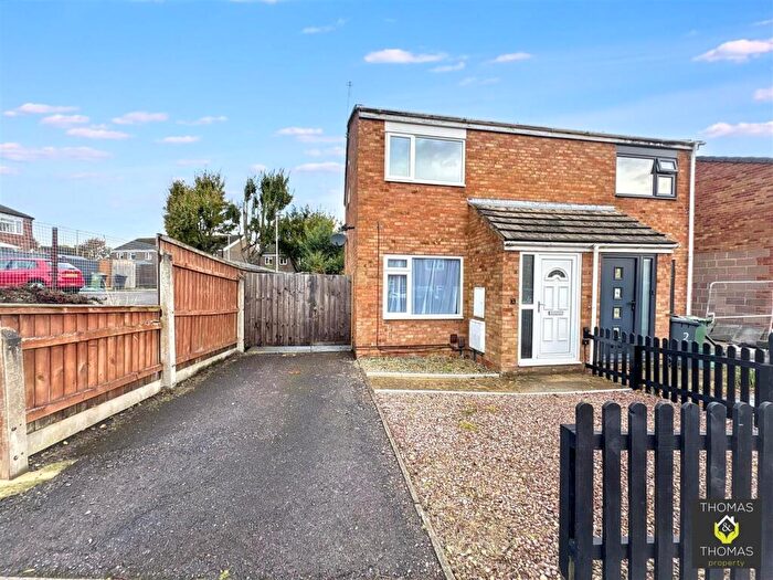 2 Bedroom Semi-Detached House To Rent In Myrtle Close, Gloucester, GL4