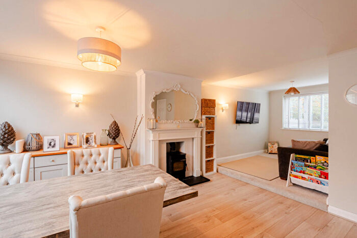 3 Bedroom Semi-Detached House For Sale In Park Road, Southville, Bristol, BS3