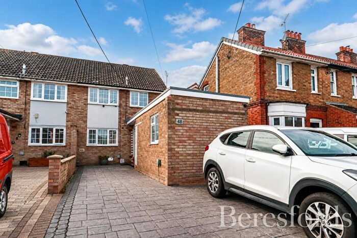 3 Bedroom Semi-Detached House For Sale In Cressing Road, Braintree, CM7