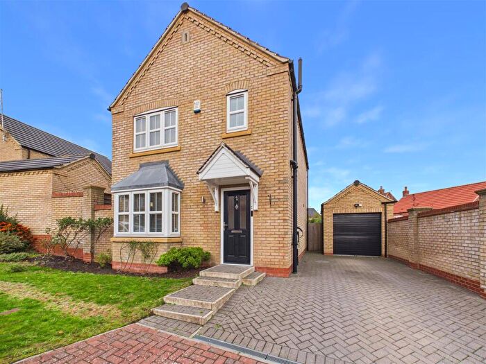 3 Bedroom Detached House For Sale In Bluebell Avenue, Kirk Ella, HU10