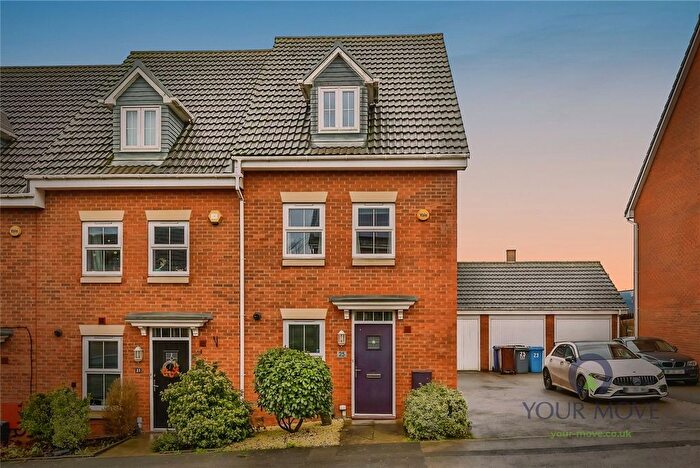 3 Bedroom End Of Terrace House For Sale In Charnos Street, Ilkeston, Derbyshire, DE7