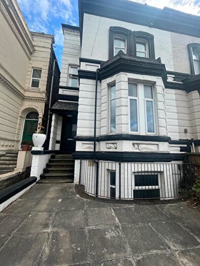10 Bedroom Semi-Detached House To Rent In Beech Street, Liverpool, L7