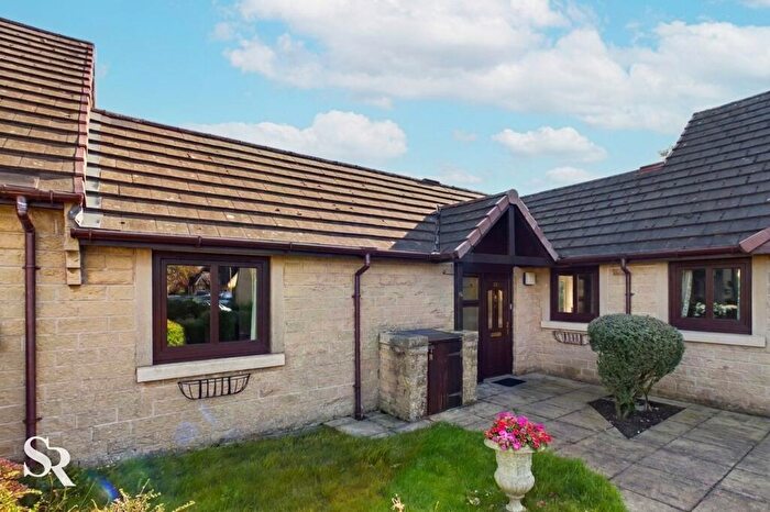 2 Bedroom Terraced Bungalow For Sale In Eccles Fold, Chapel-En-Le-Frith, SK23