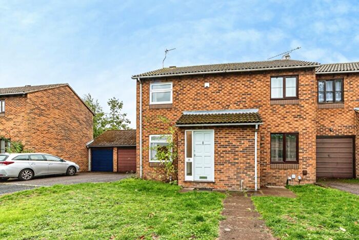 2 Bedroom Terraced House To Rent In Harrington Close, Lower Earley, Reading, RG6