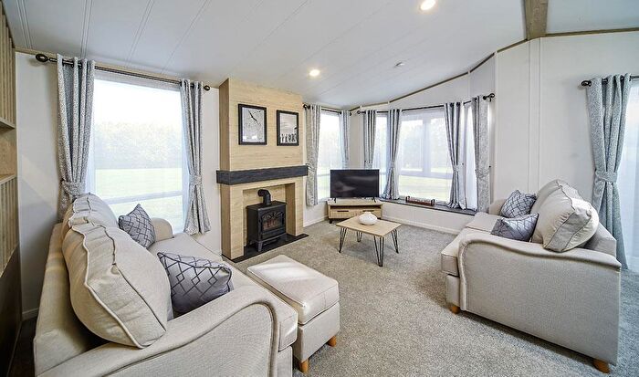 2 Bedroom Park Home For Sale In Pettaugh Lane, Stonham Aspal, IP14