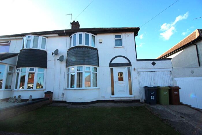3 Bedroom Semi-Detached House To Rent In Hawes Court, SR6