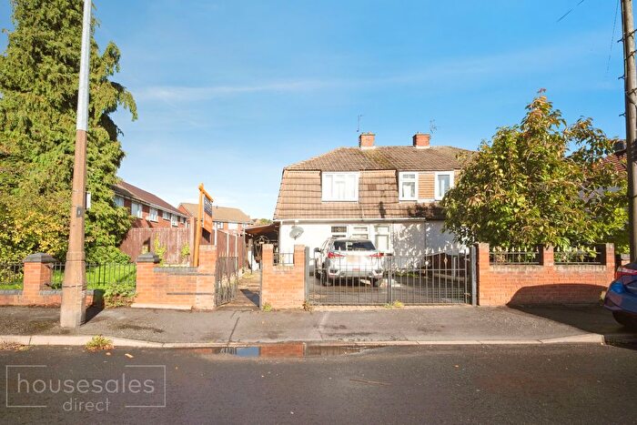 4 Bedroom Semi-Detached House For Sale In Willis Pearson Avenue Bilston, Bilston, WV14