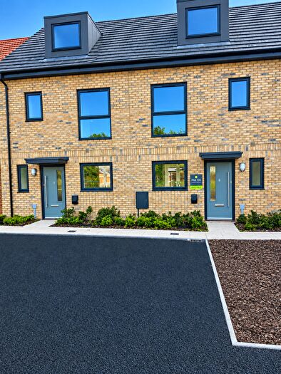 3 Bedroom Semi-Detached House To Rent In Mow Barton, Frome, Somerset, BA11