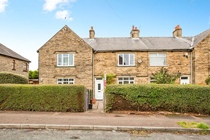 3 Bedroom Terraced House For Sale In Long Lover Lane, Halifax, HX1