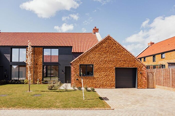 4 Bedroom Semi-Detached House For Sale In Four Bedroom, Semi-Detached New Homes At Jacobs Yard, PE36