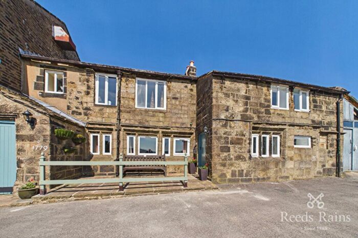 2 Bedroom Semi-Detached House To Rent In Wadsworth, Hebden Bridge, West Yorkshire, HX7