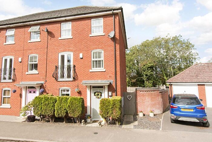 4 Bedroom Town House For Sale In Coltsfoot Way, Broughton Astley, Leicester, LE9