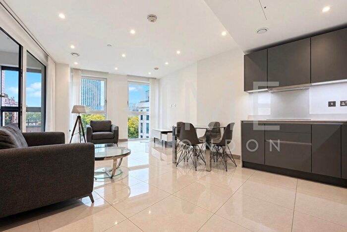 1 Bedroom Flat For Sale In Conquest Tower, Blackfriars Road, Blackfriars Circus, SE1