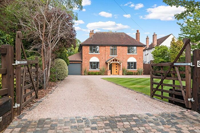 4 Bedroom Detached House For Sale In Spetchley Road, Worcester., WR5