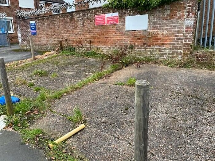 Land To Rent In Warren Avenue, Southampton, Hampshire, SO16