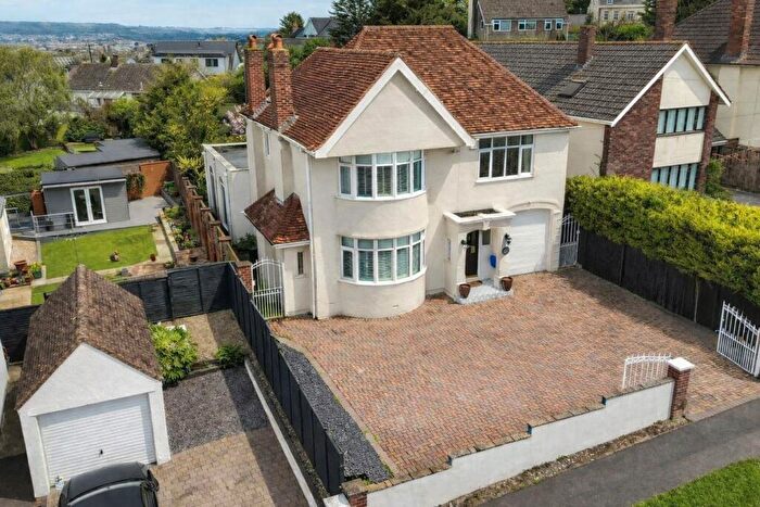 4 Bedroom Detached House For Sale In Purn Road, Bleadon, Weston-Super-Mare, BS24