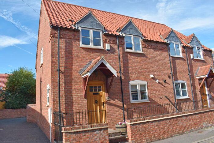 3 Bedroom Semi-Detached House For Sale In Guildhall Street, Newark, NG24