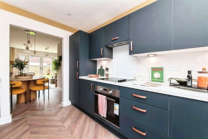 3 Bedroom Terraced House For Sale In Badgers Rest, Exeter, Devon, EX4