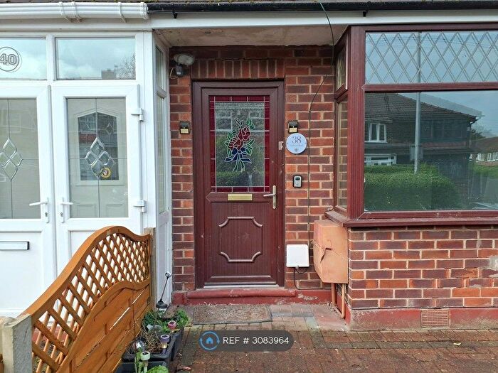 3 Bedroom Terraced House To Rent In Cudworth Road, Manchester, M9