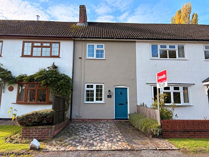 2 Bedroom Cottage To Rent In Woodmill, Burton-On-Trent, DE13