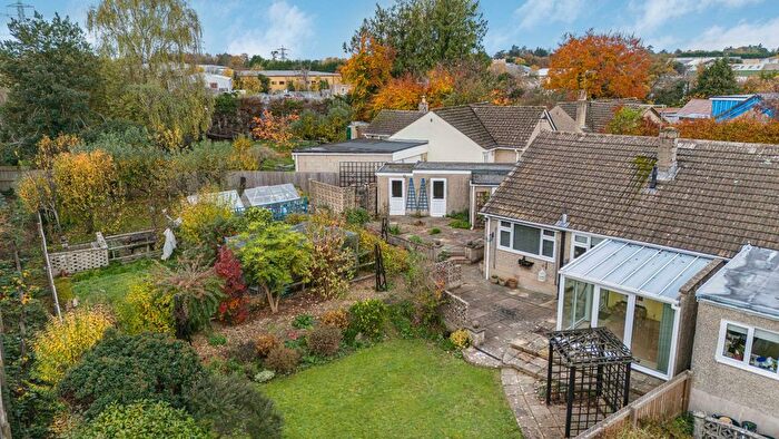 3 Bedroom Bungalow For Sale In North Hill Road, Cirencester, Gloucestershire, GL7