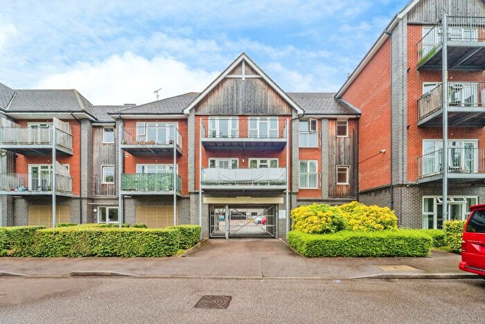 2 Bedroom Flat For Sale In Millward Drive, Bletchley, Milton Keynes, Buckinghamshire, MK2
