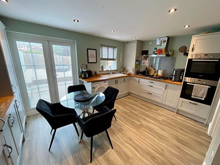 5 Bedroom Terraced House For Sale In Nursery Lane, Darlington, DL2