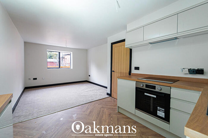 2 Bedroom Apartment To Rent In Chadwick Court, Paradise Row, Bromsgrove, B60