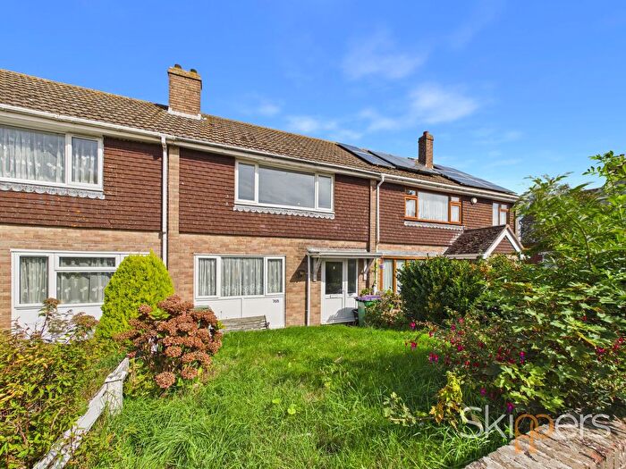 2 Bedroom Terraced House For Sale In Church Road, Folkestone, CT20