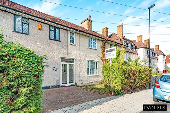 2 Bedroom Terraced House For Sale In Pendragon Road, Downham, Bromley, BR1