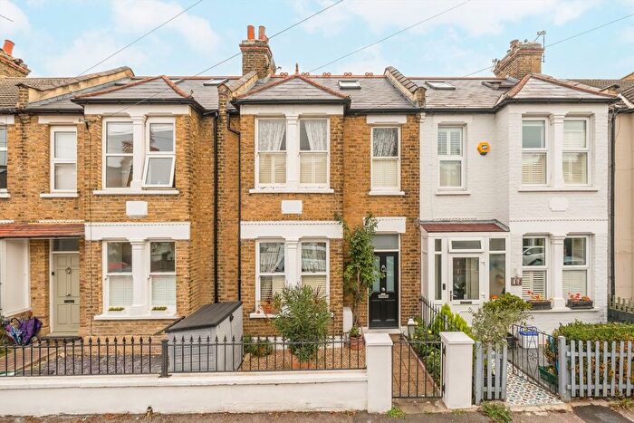 3 Bedroom Terraced House For Sale In Dorien Road, Raynes Park, SW20