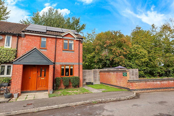3 Bedroom End Of Terrace House For Sale In Spreckley Road, Lower Compton, Calne, SN11