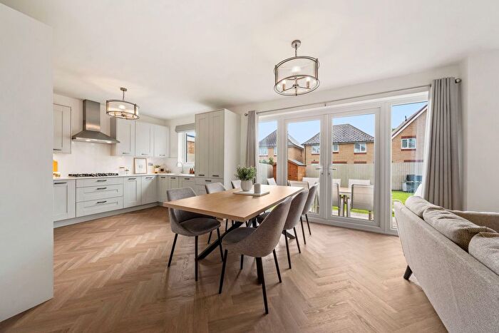 4 Bedroom Detached House For Sale In Manchester, M29