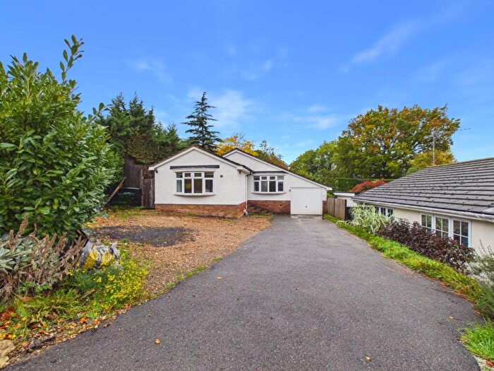 4 Bedroom Bungalow For Sale In Greenway, Chesham, Buckinghamshire, HP5