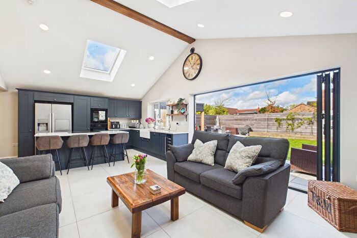 3 Bedroom Detached House For Sale In Kentmere Drive, York, North Yorkshire, YO30
