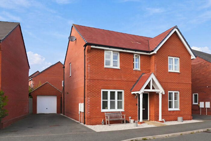 4 Bedroom Detached House For Sale In Miller Street, Saffron Walden, Essex, CB10