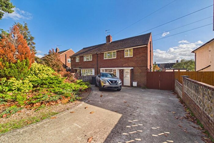 3 Bedroom Semi-Detached House To Rent In Southcote Lane, Reading, Berkshire, RG30